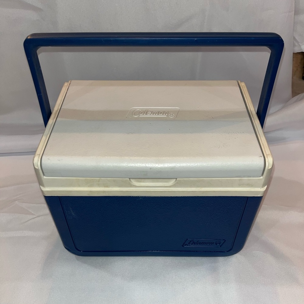 Coleman Flip Top Lid Personal Mini Cooler 5205 6 Pack Blue Lunchbox Made USA